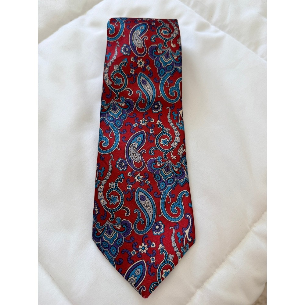 Towncraft Vintage Mens Paisley Tie Red Blue Floral Made in USA Polyester Necktie